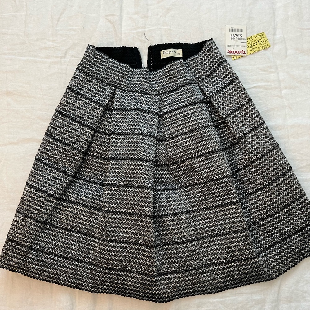 Brand new sparkly skirt